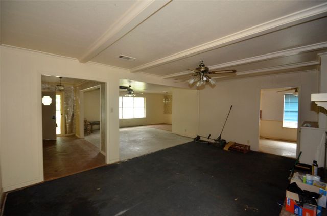1705 W Shields Drive, Sherman, TX 75092