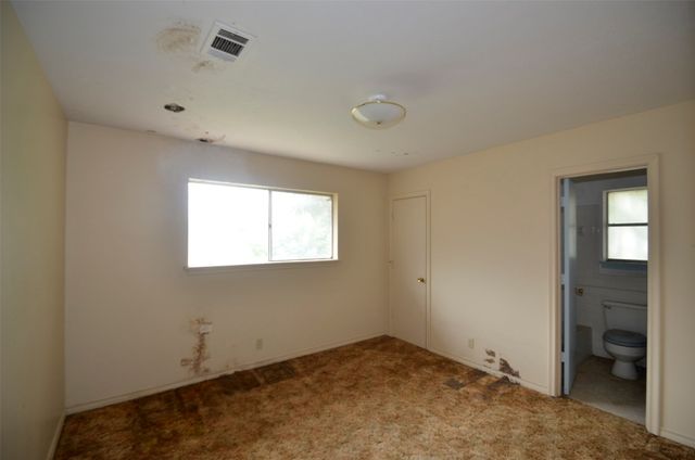 1705 W Shields Drive, Sherman, TX 75092