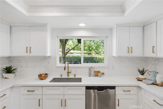 8 Meadowood, Aliso Viejo, CA 92656