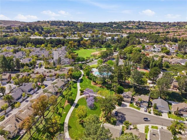 8 Meadowood, Aliso Viejo, CA 92656
