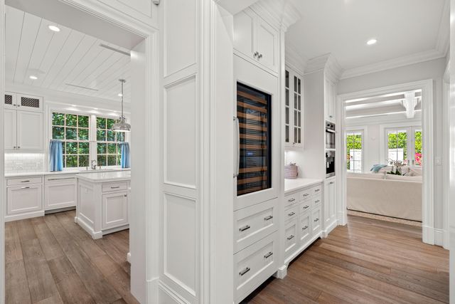 449 Australian Avenue, Palm Beach, FL 33480