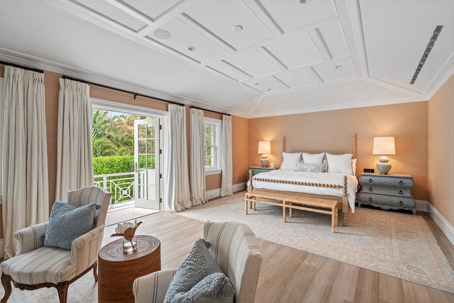 449 Australian Avenue, Palm Beach, FL 33480