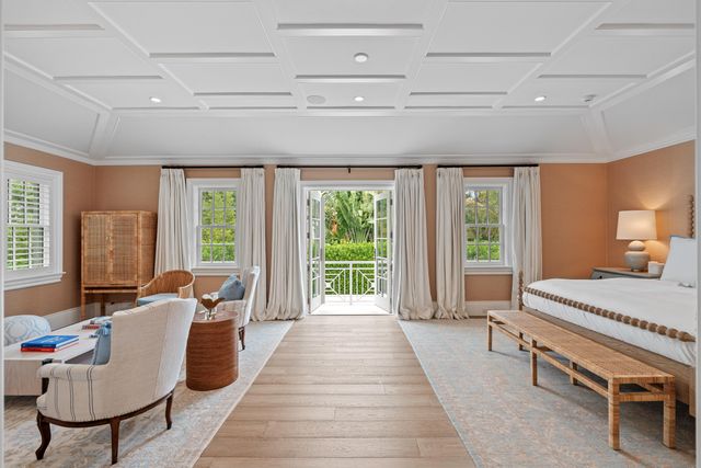 449 Australian Avenue, Palm Beach, FL 33480