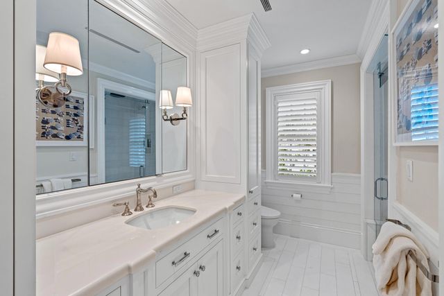 449 Australian Avenue, Palm Beach, FL 33480