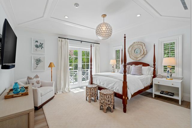 449 Australian Avenue, Palm Beach, FL 33480