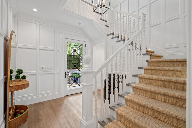 449 Australian Avenue, Palm Beach, FL 33480