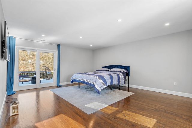 463 Pleasant St, East Bridgewater, MA 02333