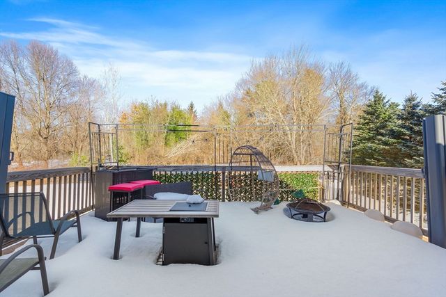 463 Pleasant St, East Bridgewater, MA 02333