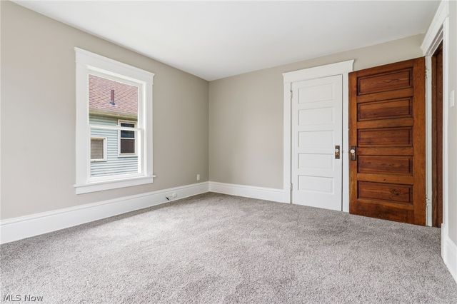 1387 S Seneca Avenue, Alliance, OH 44601