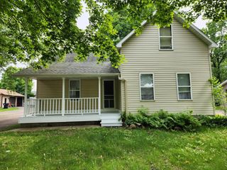 412 W 3rd Street, Monticello, MN 55362