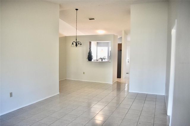 3088 GROVEWOOD BOULEVARD B, Palm Harbor, FL 34683