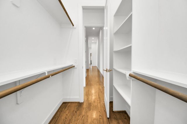 732 W 22nd Street A, Houston, TX 77008