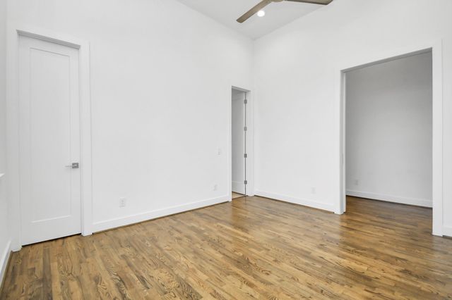 732 W 22nd Street A, Houston, TX 77008