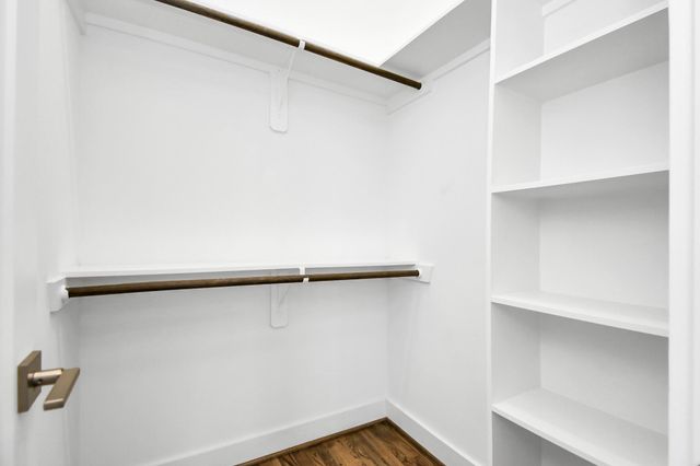 732 W 22nd Street A, Houston, TX 77008
