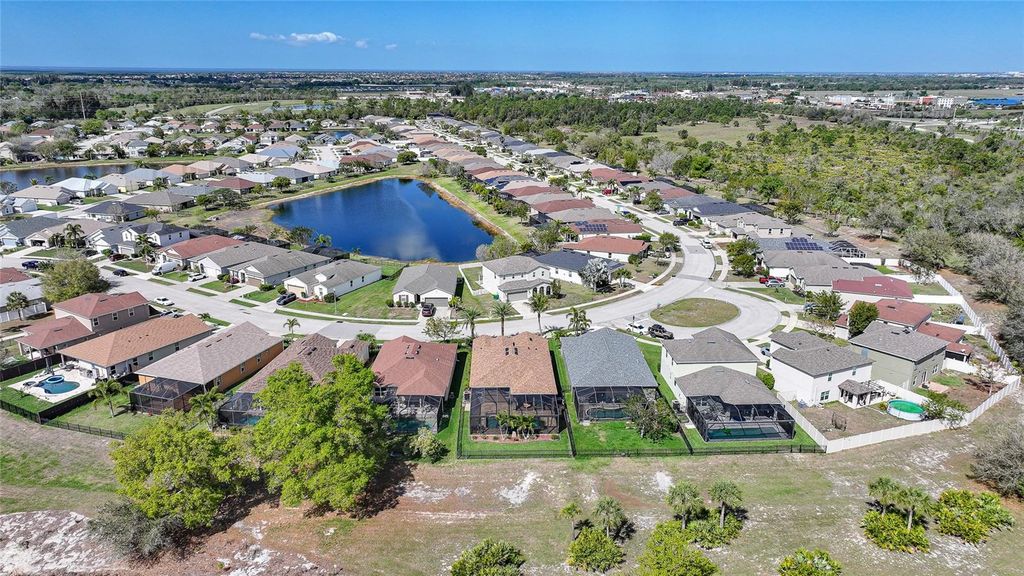 Image 15 of property listing at 10102 WINDING RIVER ROAD, Punta Gorda, FL 33950