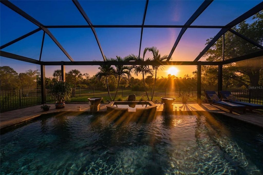 Image 19 of property listing at 10102 WINDING RIVER ROAD, Punta Gorda, FL 33950