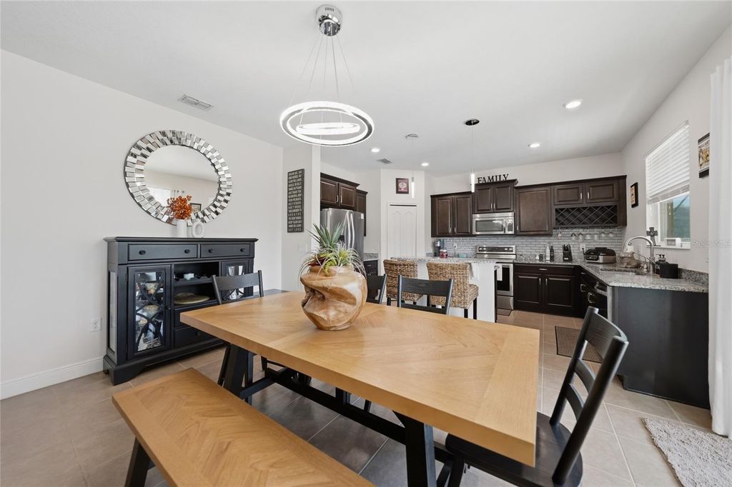 Image 29 of property listing at 10102 WINDING RIVER ROAD, Punta Gorda, FL 33950