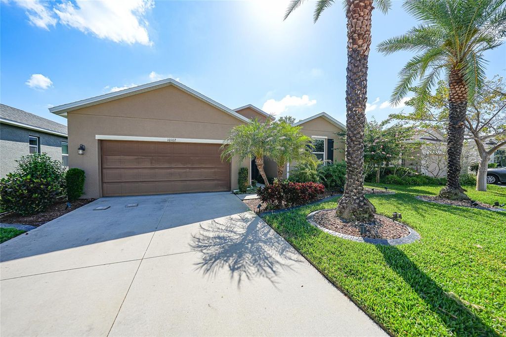 Image 4 of property listing at 10102 WINDING RIVER ROAD, Punta Gorda, FL 33950