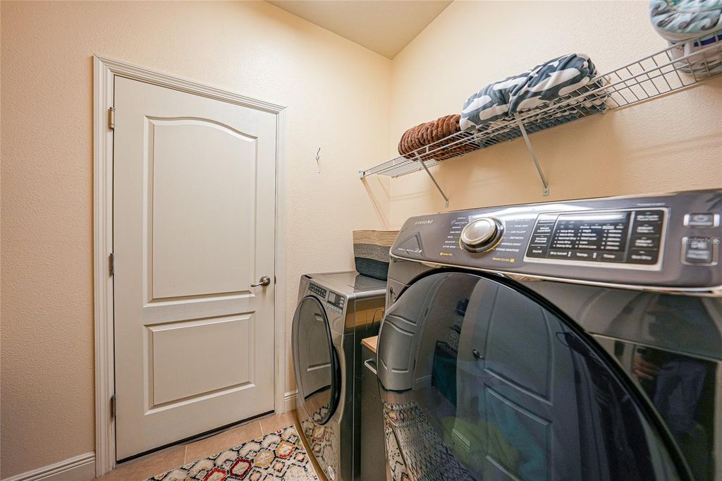 Image 52 of property listing at 10102 WINDING RIVER ROAD, Punta Gorda, FL 33950