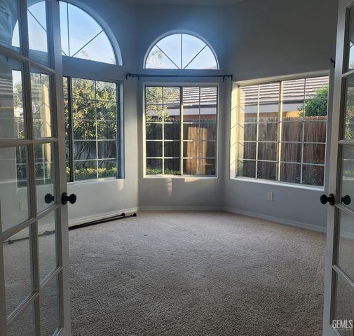 6505 Joe Ed Way, Bakersfield, CA 93308