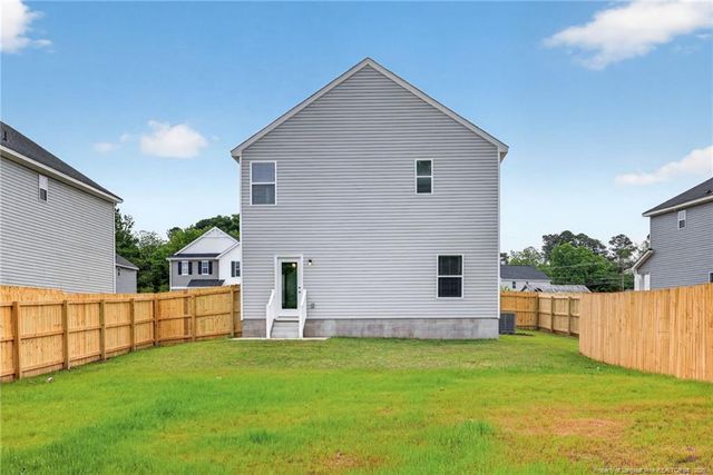 41 Stout Landing, Dunn, NC 28334