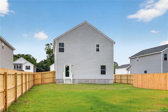 41 Stout Landing, Dunn, NC 28334