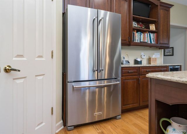 1708 Devonwood Drive, Rochester Hills, MI 48306
