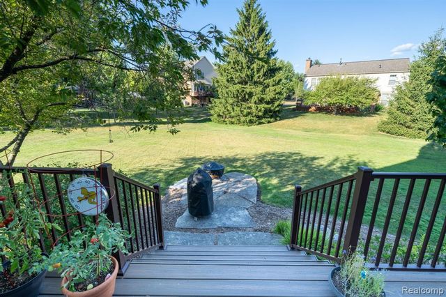 1708 Devonwood Drive, Rochester Hills, MI 48306