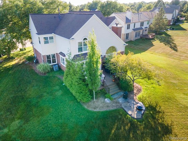 1708 Devonwood Drive, Rochester Hills, MI 48306