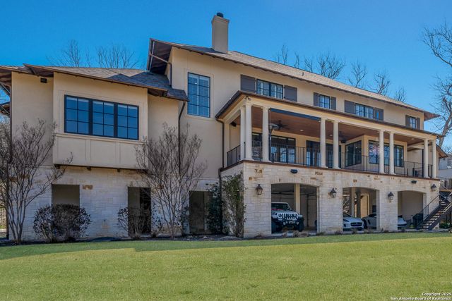 232 LAGUNA RIO, Seguin, TX 78155