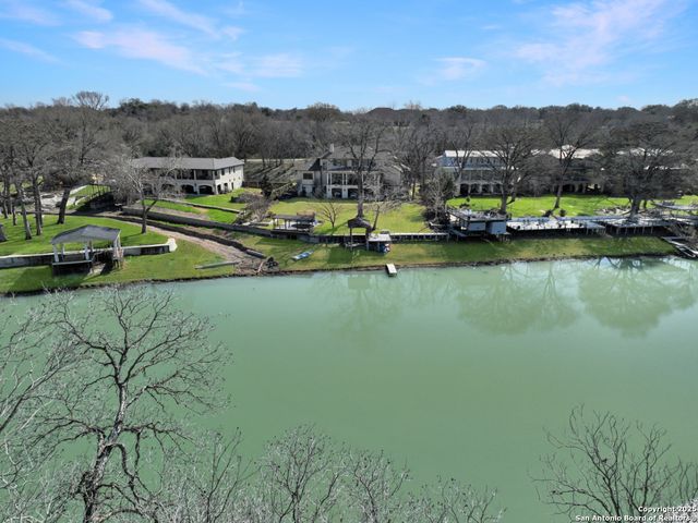 232 LAGUNA RIO, Seguin, TX 78155