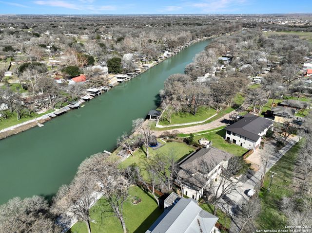 232 LAGUNA RIO, Seguin, TX 78155