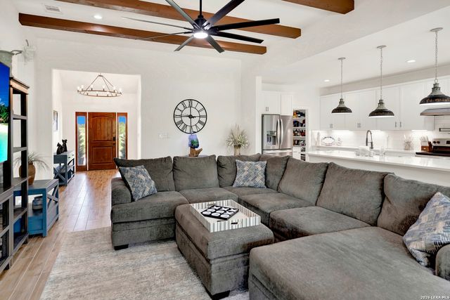 492 SPANISH GRANT CIR, Bandera, TX 78003