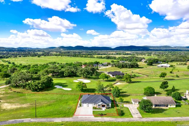 492 SPANISH GRANT CIR, Bandera, TX 78003