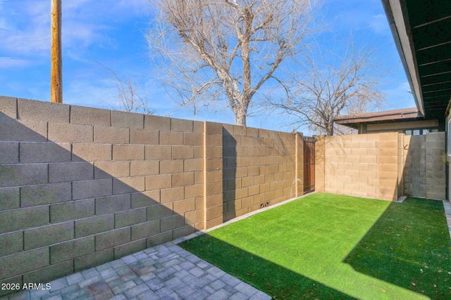 1808 E CENTER Lane D, Tempe, AZ 85281