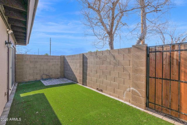 1808 E CENTER Lane D, Tempe, AZ 85281