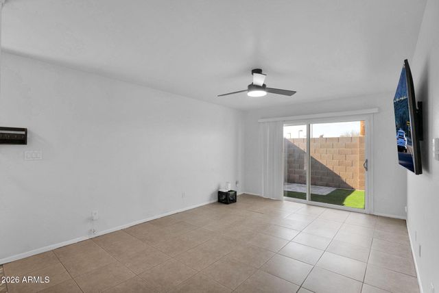 1808 E CENTER Lane D, Tempe, AZ 85281