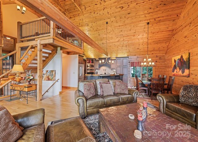 195 Unula Loop, Maggie Valley, NC 28751