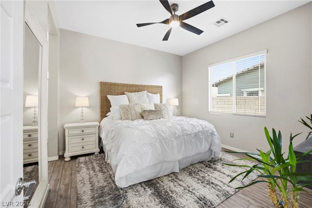 908 Allister Fields Lane, Las Vegas, NV 89138