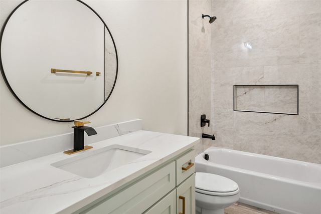 128 Arapaho Trail, Mabank, TX 75156