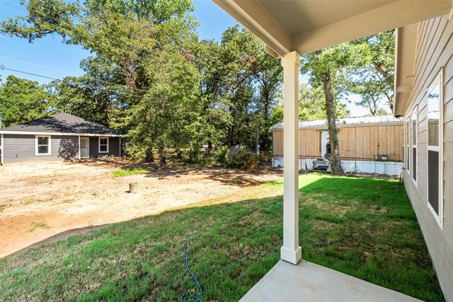 128 Arapaho Trail, Mabank, TX 75156
