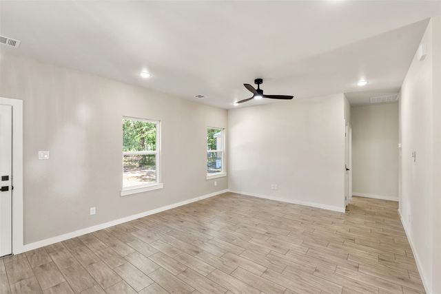 128 Arapaho Trail, Mabank, TX 75156
