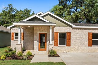 128 Arapaho Trail, Mabank, TX 75156