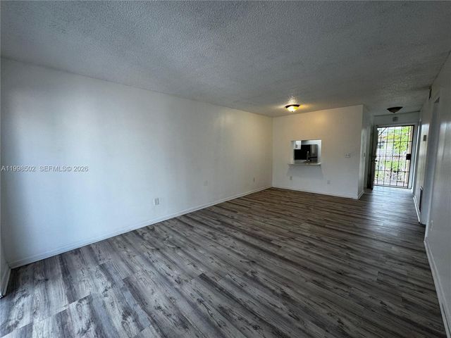 2800 NW 56th Ave D401, Lauderhill, FL 33313