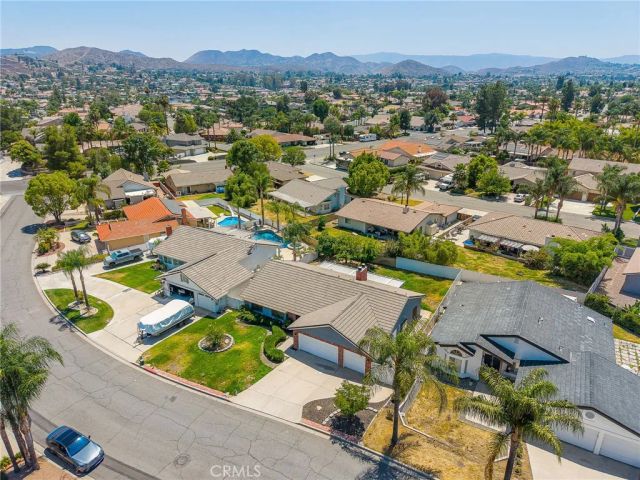 29839 Ketch, Canyon Lake, CA 92587