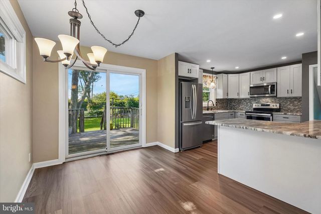 2176 MEADOWVIEW DRIVE, Jamison, PA 18929