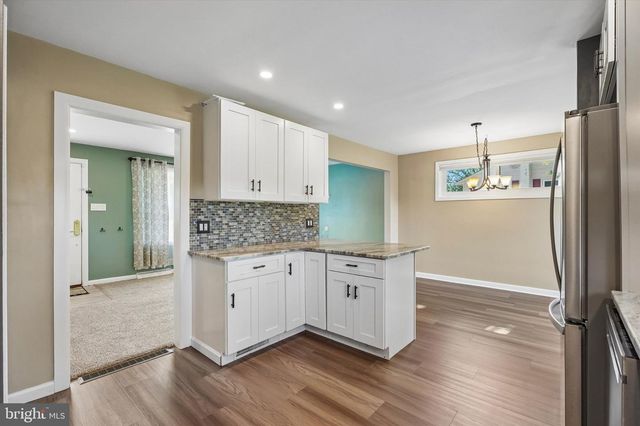 2176 MEADOWVIEW DRIVE, Jamison, PA 18929