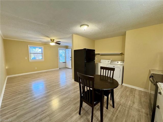 101 Ravenwood Court, King, NC 27021