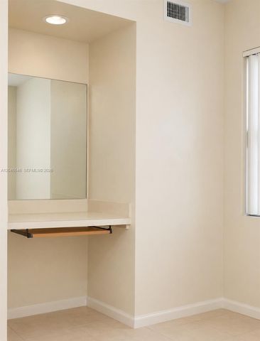 9999 Summerbreeze Dr 317, Sunrise, FL 33322