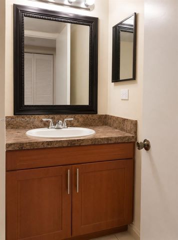 9999 Summerbreeze Dr 317, Sunrise, FL 33322